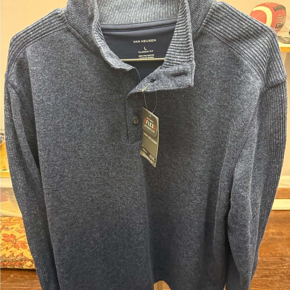 Van Heusen Men’s Q-Zip NWT